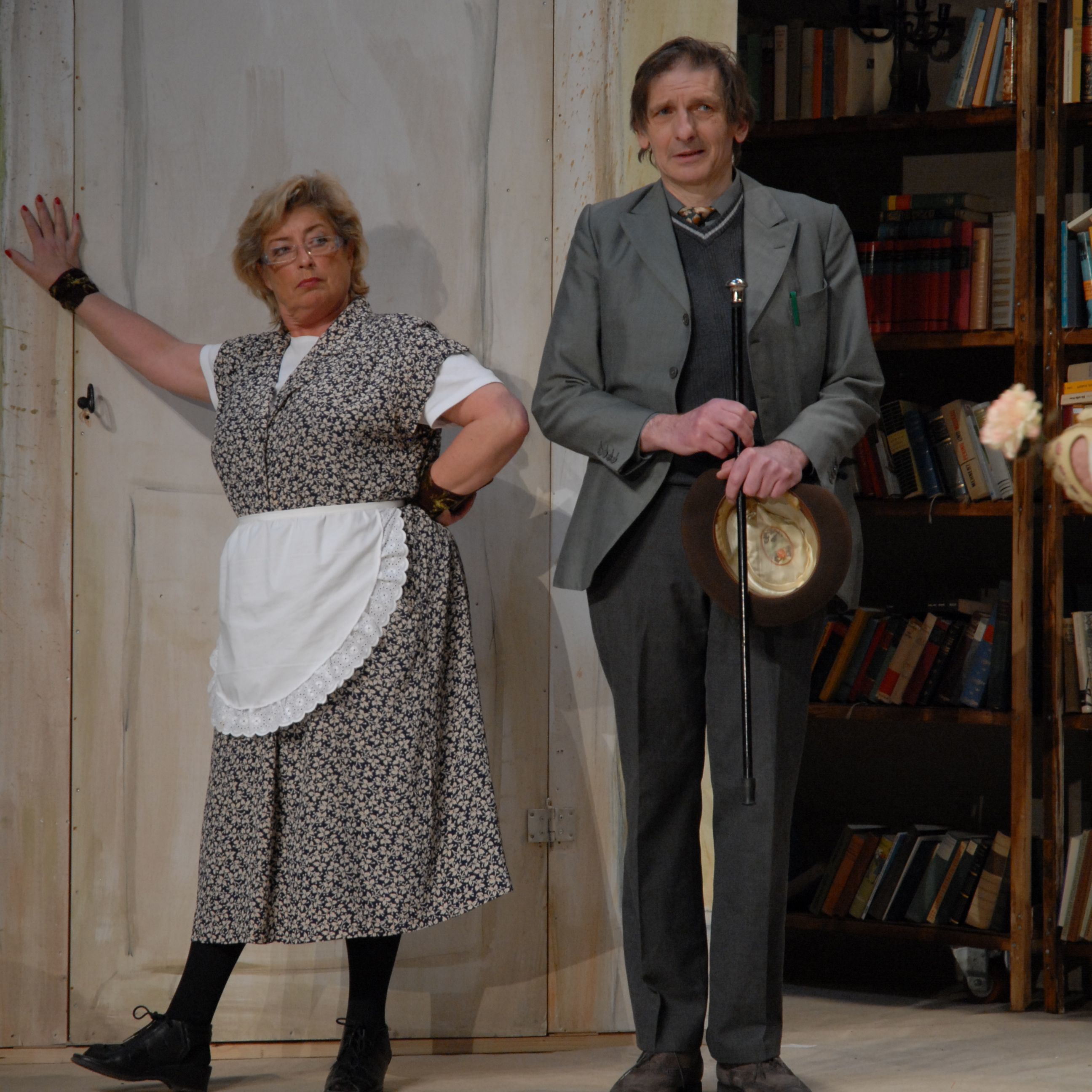 Nackt v.l.n.r.: Brigitte Janner, Martin Pawlowsky © St. Pauli Theater