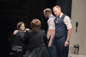 Heilig Abend - Barbara Auer, Johann von Bülow © Kerstin Schomburg