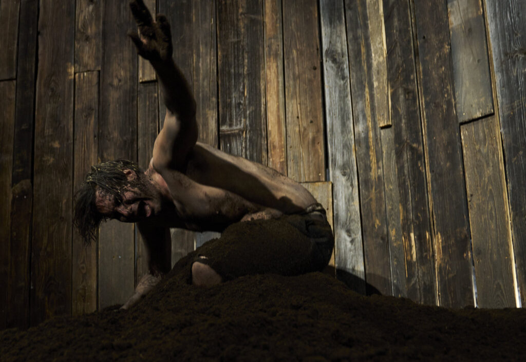 Der Bau - Max Simonischek - Foto: Tommy Hetzel